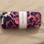 Vera Bradley Katalina Pink Hard Case Sunglasses Floral Felt Lining. Fixed Price $18.50.