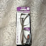 Pugs Premium Readers R2 Spring Hinge Reading Glasses Brown Plastic Frame +1.5. Fixed Price $9.00.