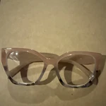 Max Studio Women Glasses MS288 Blush Fade Torte 2.00 (A2). Fixed Price $10.20.
